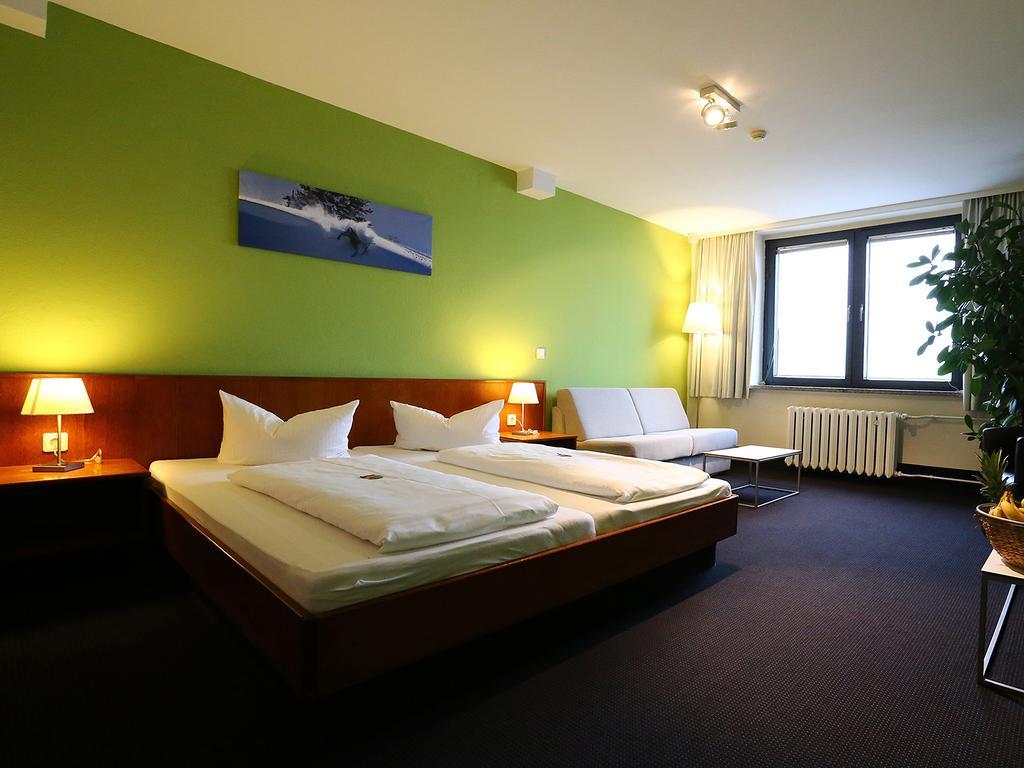 K1 Sporthotel - Bike & Ski Inklusive Hotel Oberwiesenthal Phòng bức ảnh